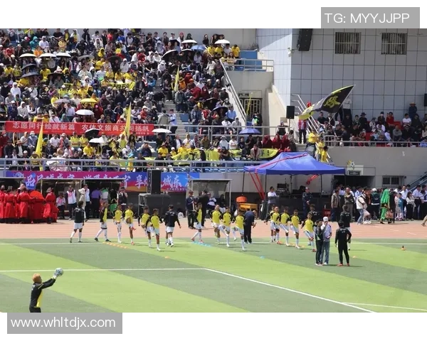 足球明星闪耀日本赛场展现绝技引发球迷热潮